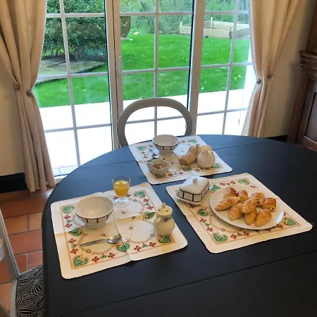 Oihanaren Zola Bed and Breakfast Ustaritz
